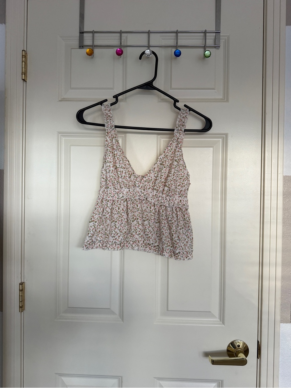 SHEIN Pink Floral Peplum Tank Top